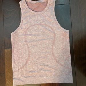 Lululemon tank size 6